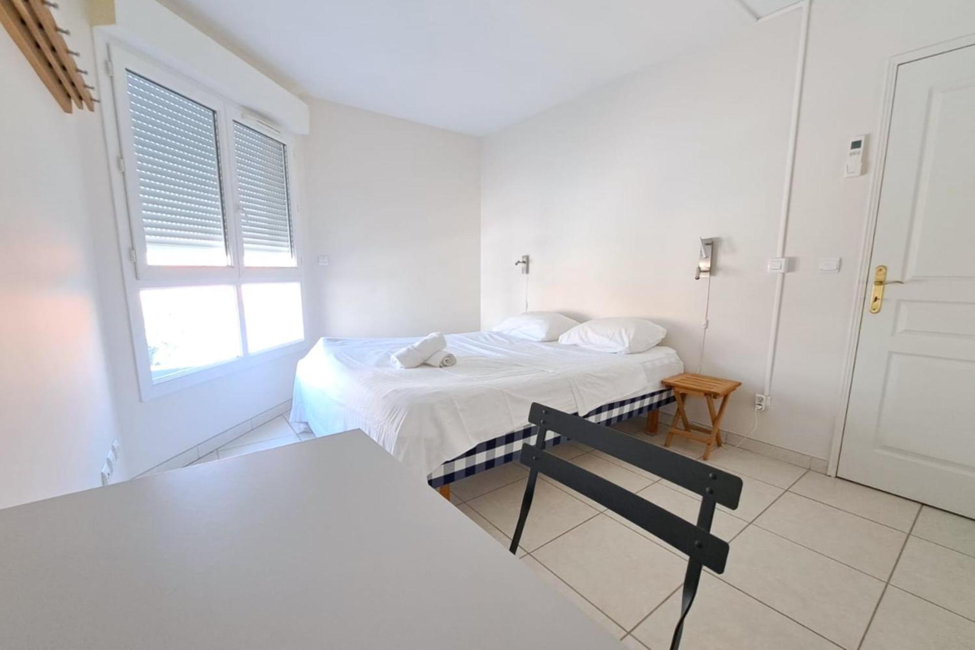 3br In With Swimming Pool Terraces Parking & Ac - Benakey Cannes